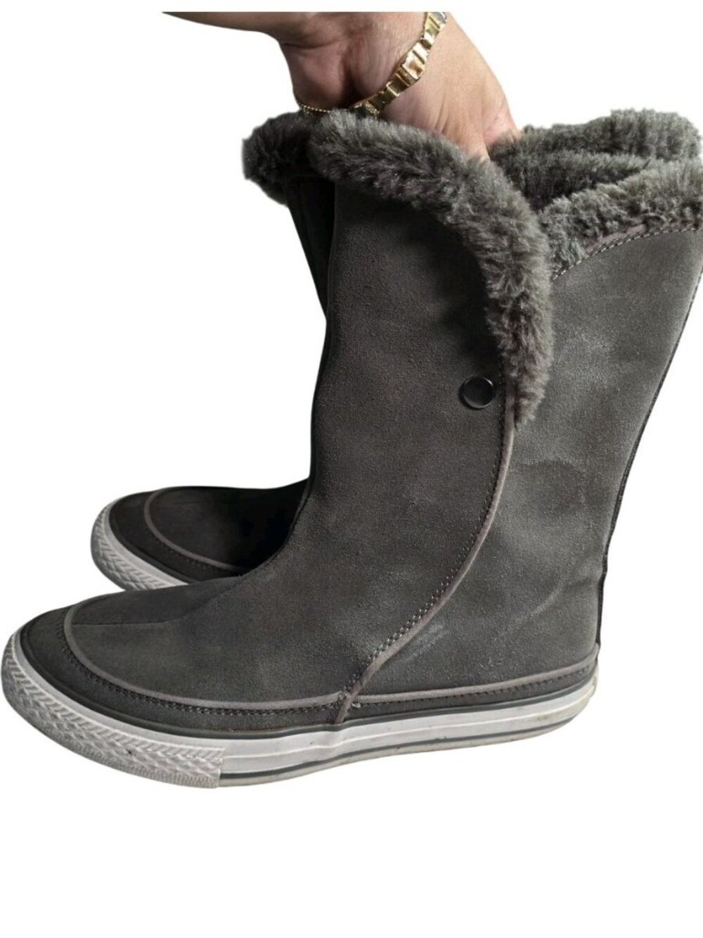 Converse All Star Womens Size 5 Gray Faux Fur Lined Winter Suede Boots